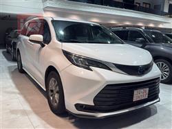 تويوتا سيينا